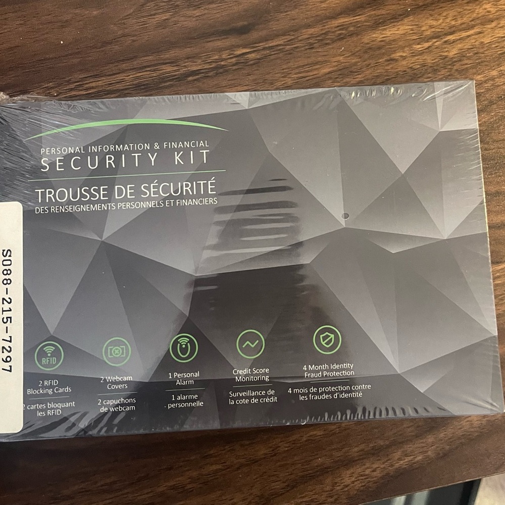Security Kit with RFID Blocking Cards